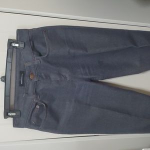 MODA International jeans